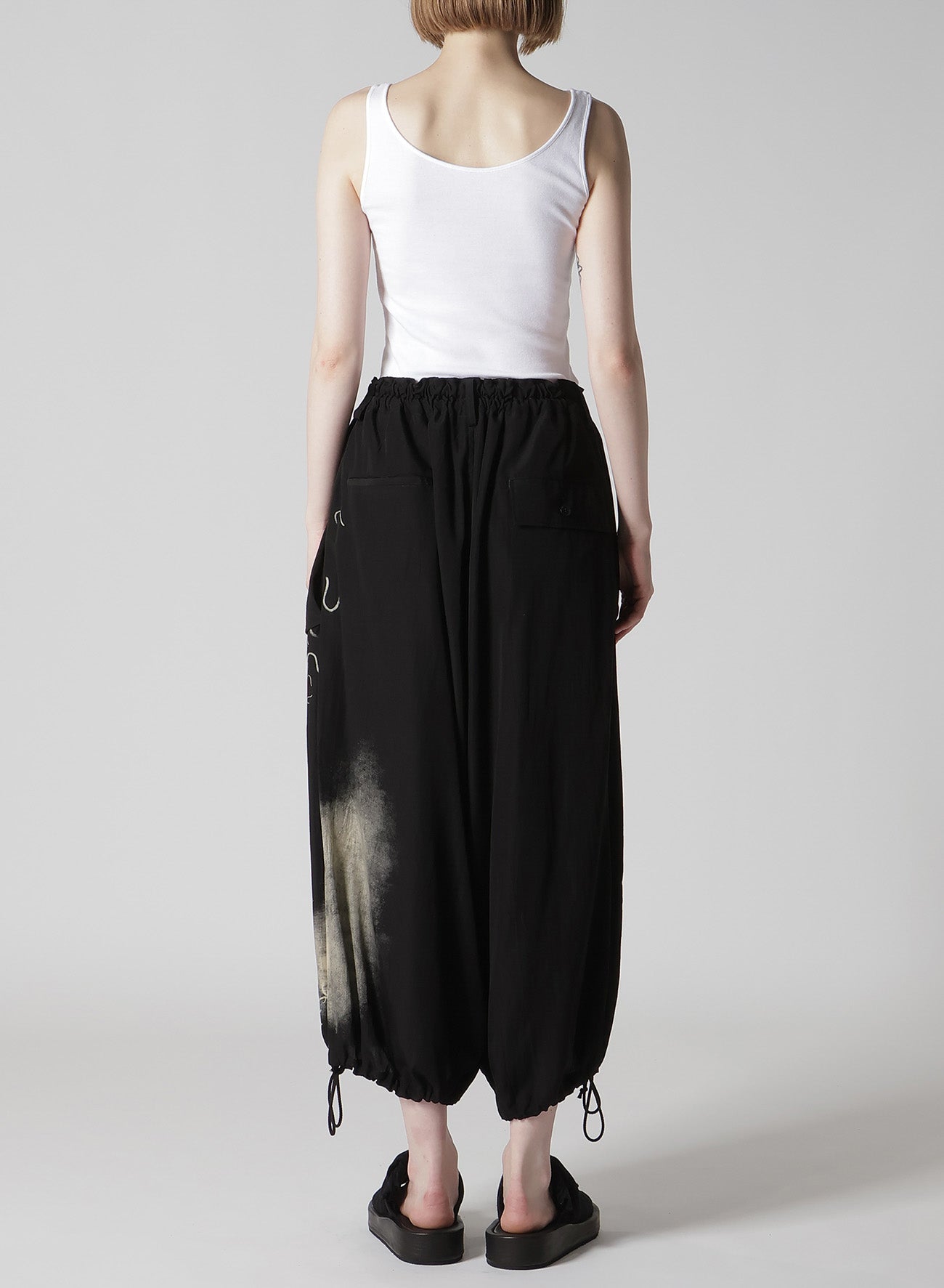 CUPRO DUNGAREE "Y" PRINT ELASTIC-WAIST PANTS