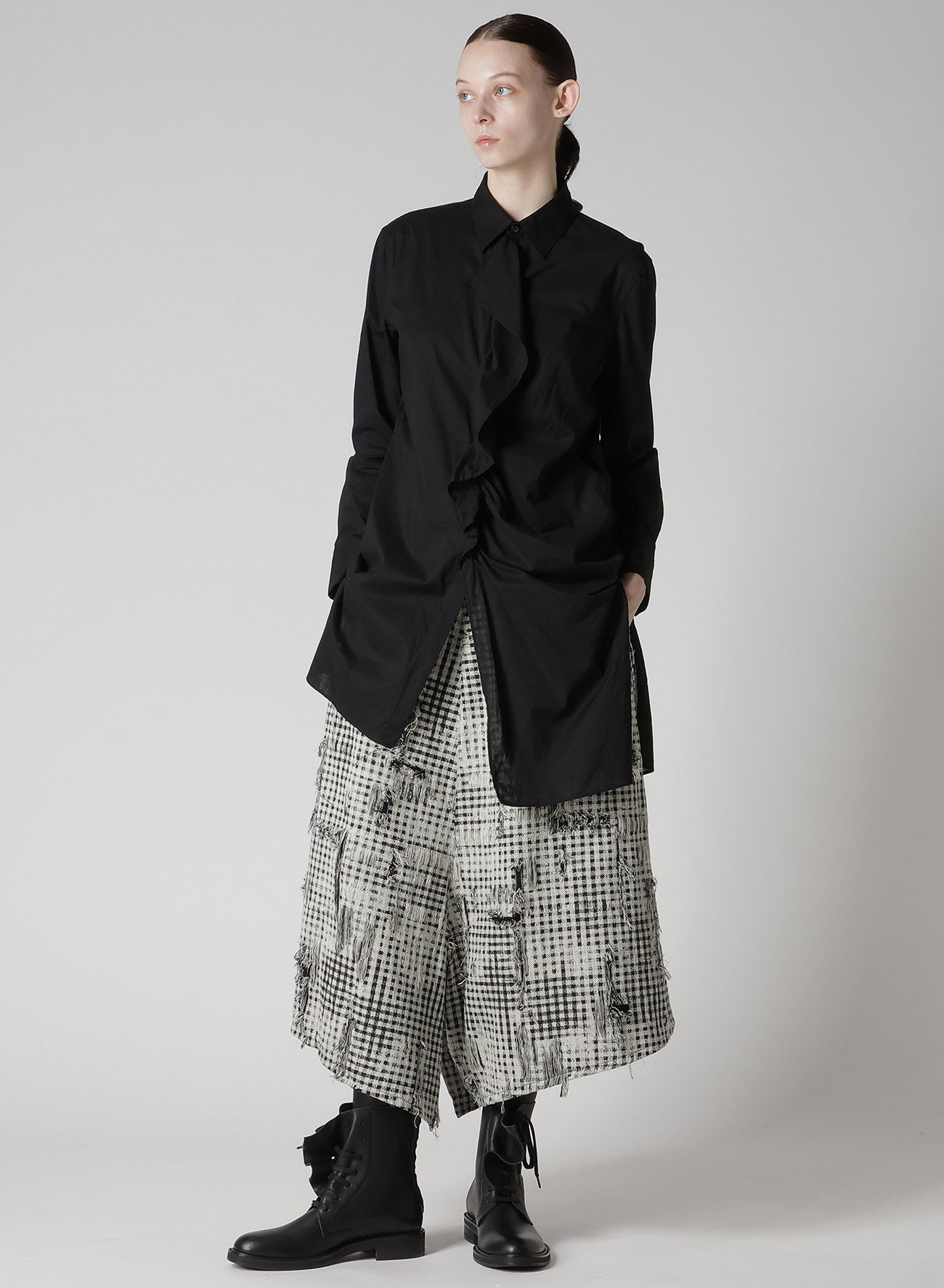 DAMAGED GINGHAM JACQUARD SKIRT-LIKE PANTS