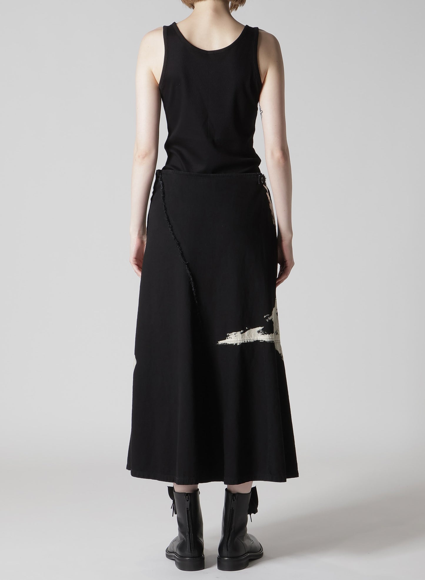 8OZ DENIM BRUSH BLEACH LONG SKIRT