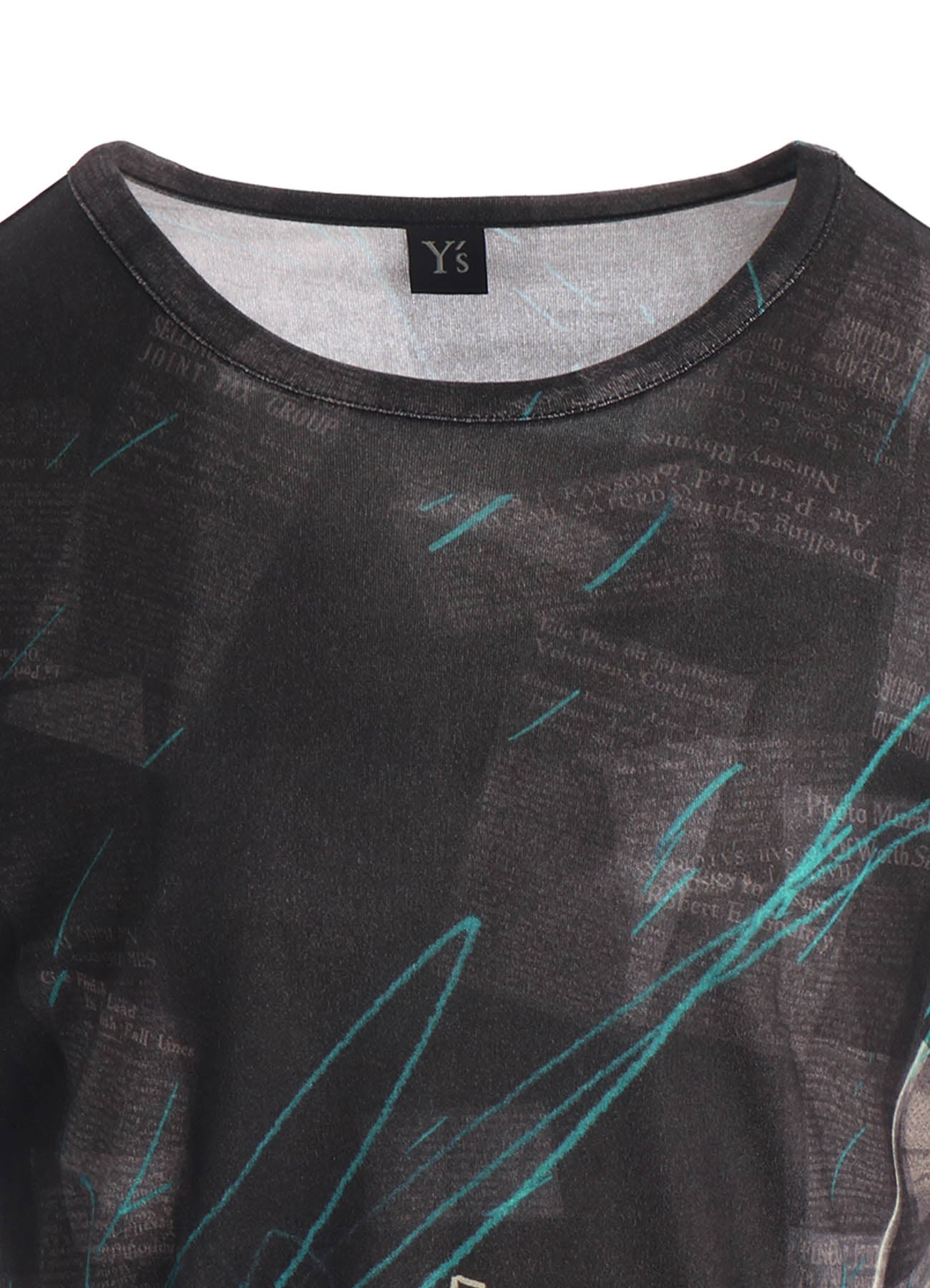CELLULOSE NEWSPAPER PRINT SHORT SLEEVE TEE