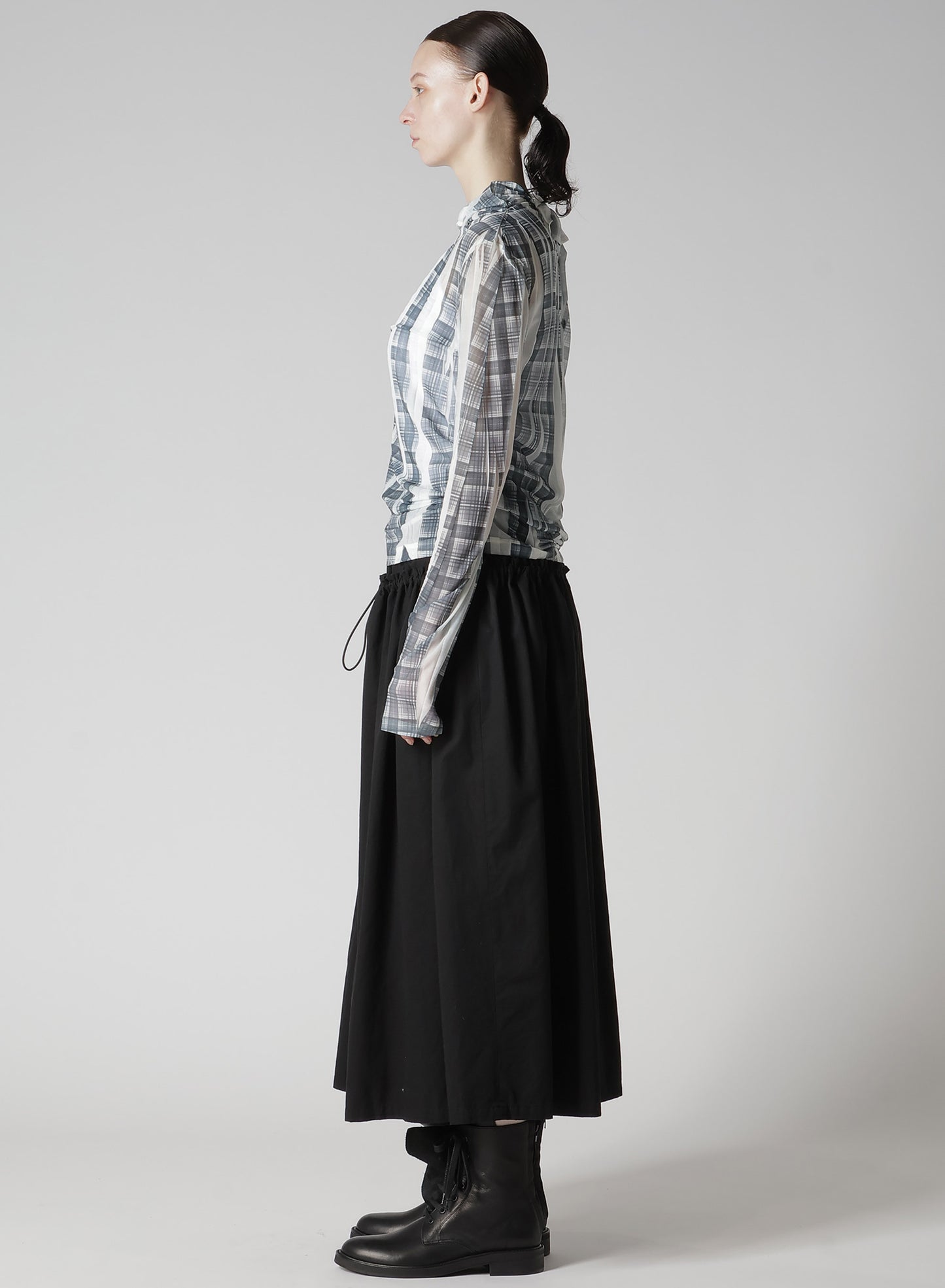 PLEATED PLAID PRINT OFF-NECK TEE