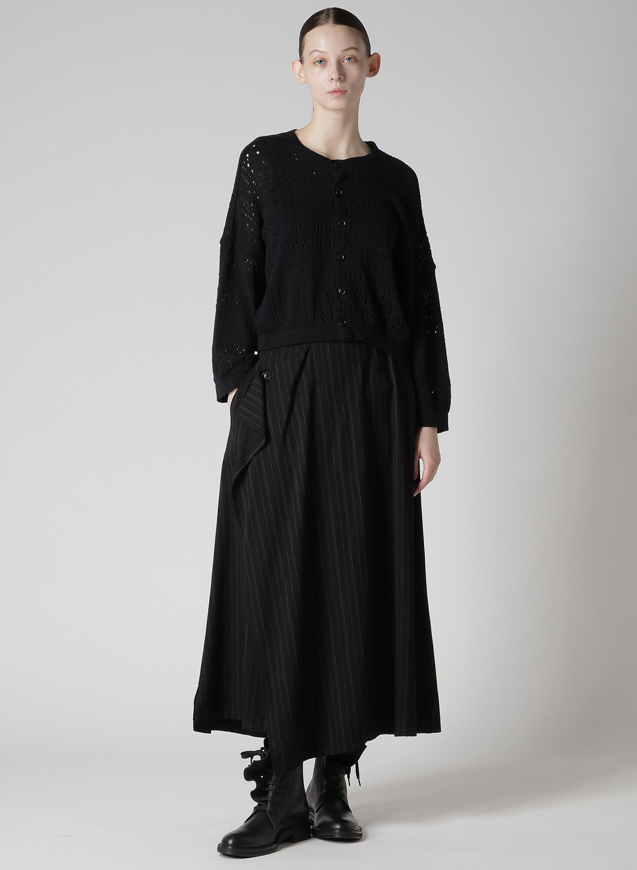 PATCHWORK LACE CROPPED CARDIGAN