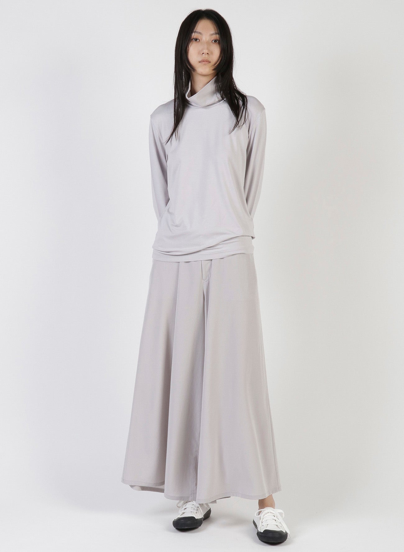 SMOCKING JQ GATHERED COLLAR PULLOVER