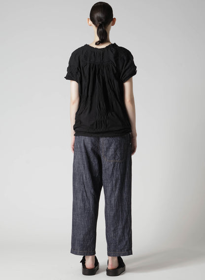 SMOCKING JQ GATHERED COLLAR PULLOVER