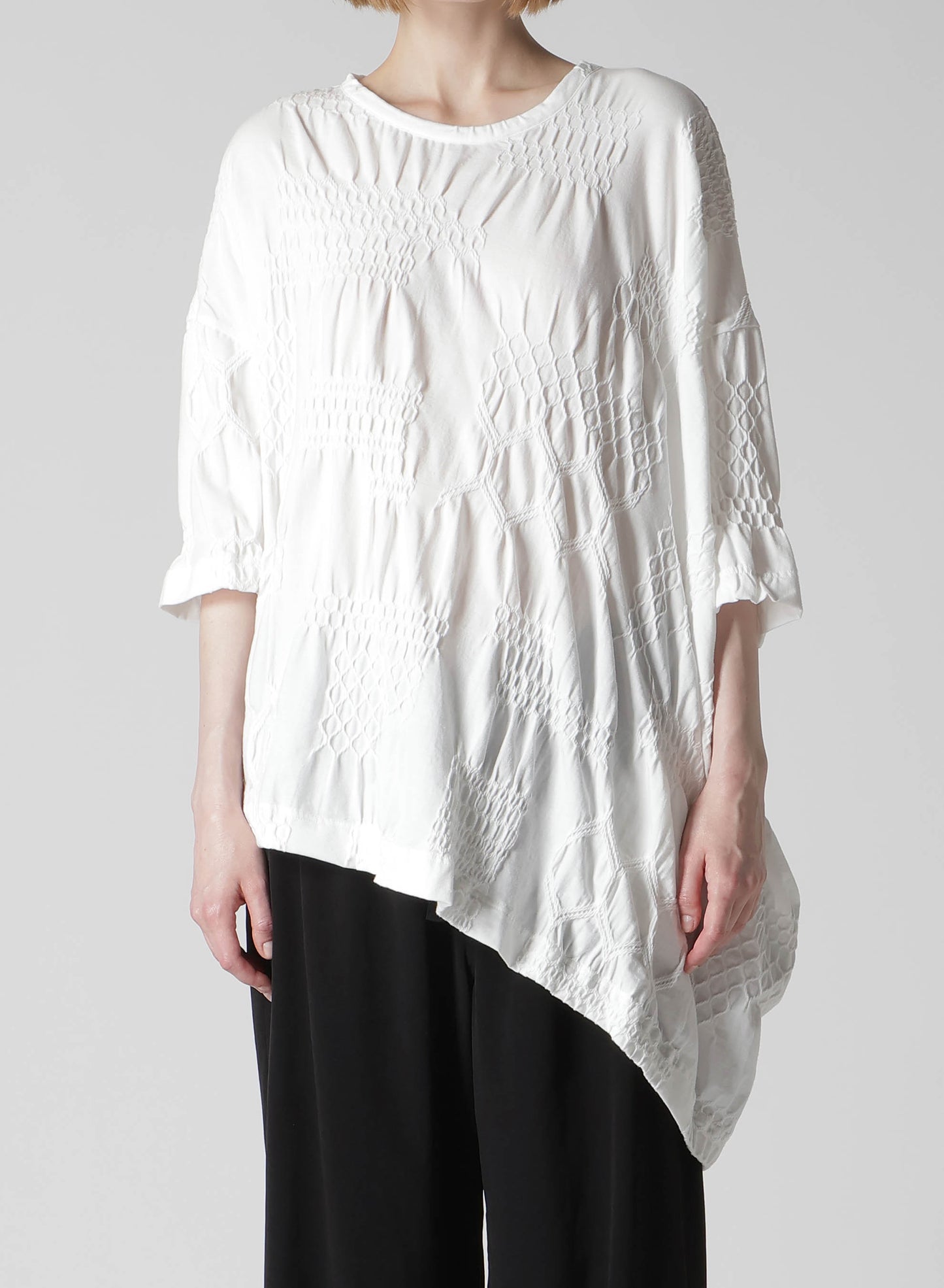 SMOCKING JQ ASYMMETRIC 3/4 SLEEVE TEE