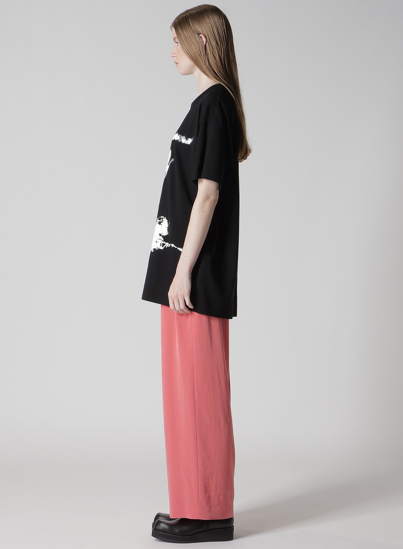 "Y" PIGMENT-PRINT HALF-SLEEVE TEE