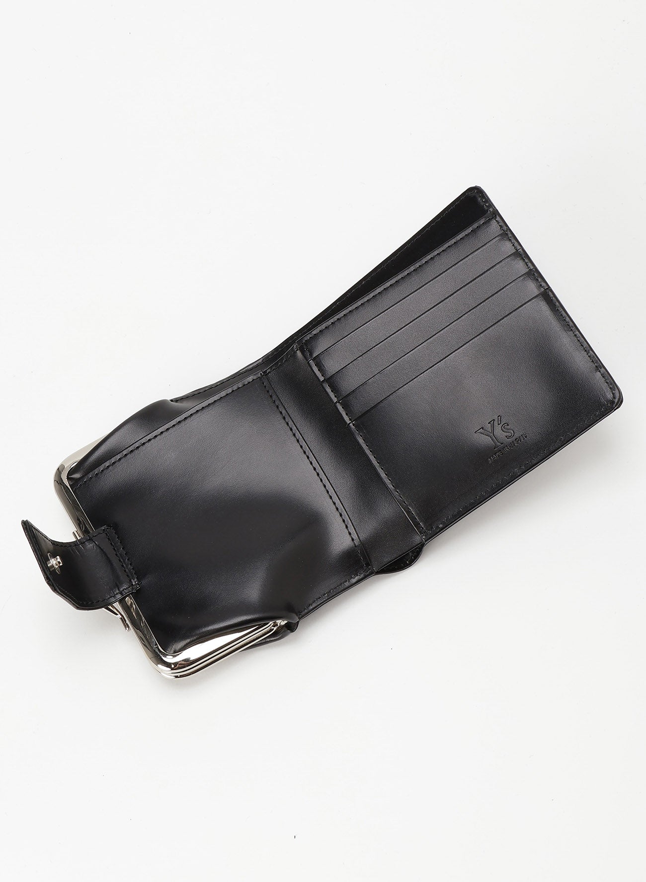 GLOSSY SMOOTH LEATHER CLASP WALLET