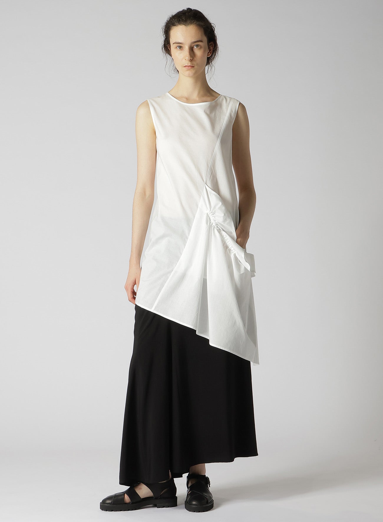 COTTON LAWN GATHERED BLOUSE