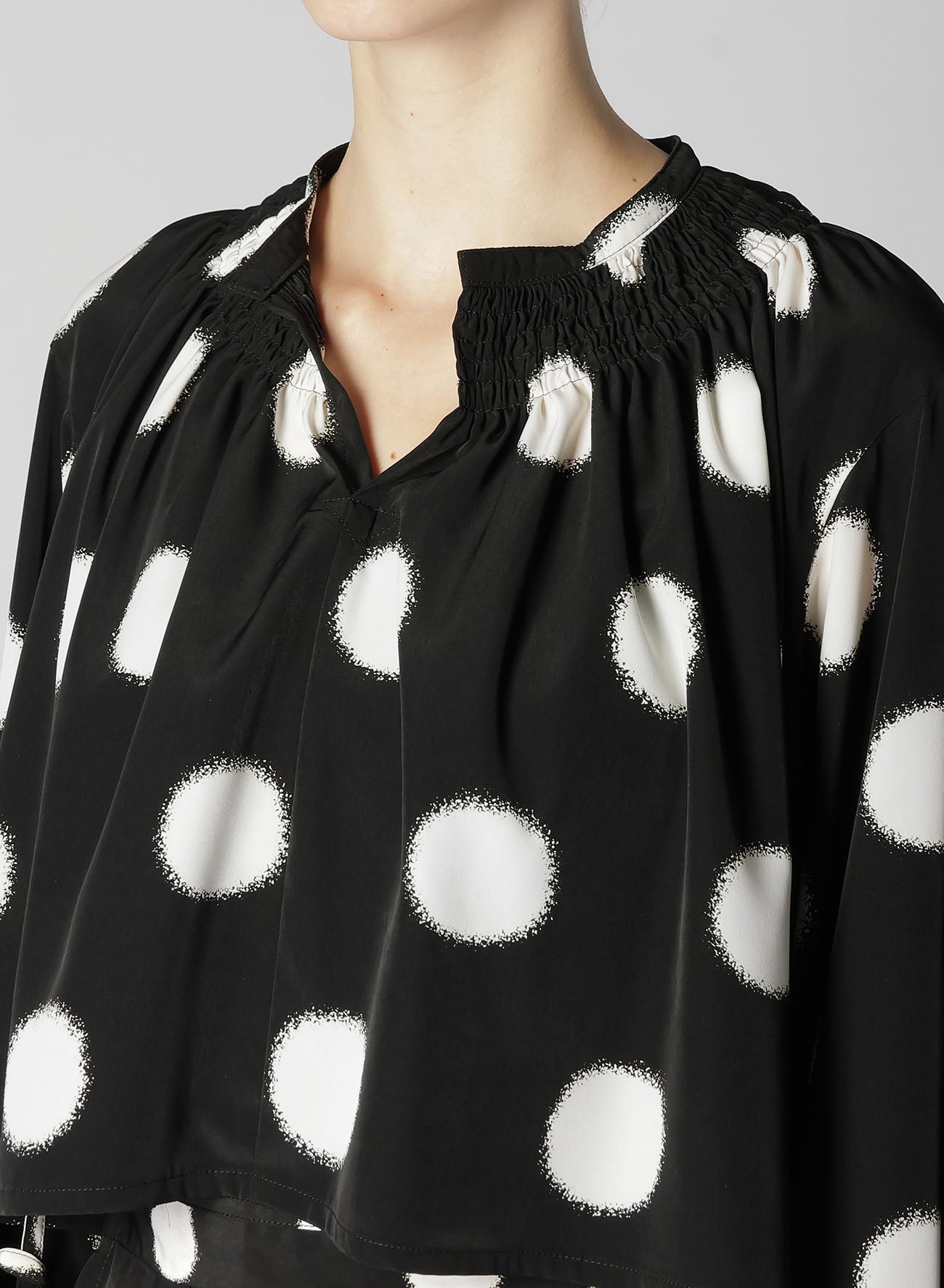 LARGE POLKA DOT CRAPE DE CHINE GATHERED BLOUSE