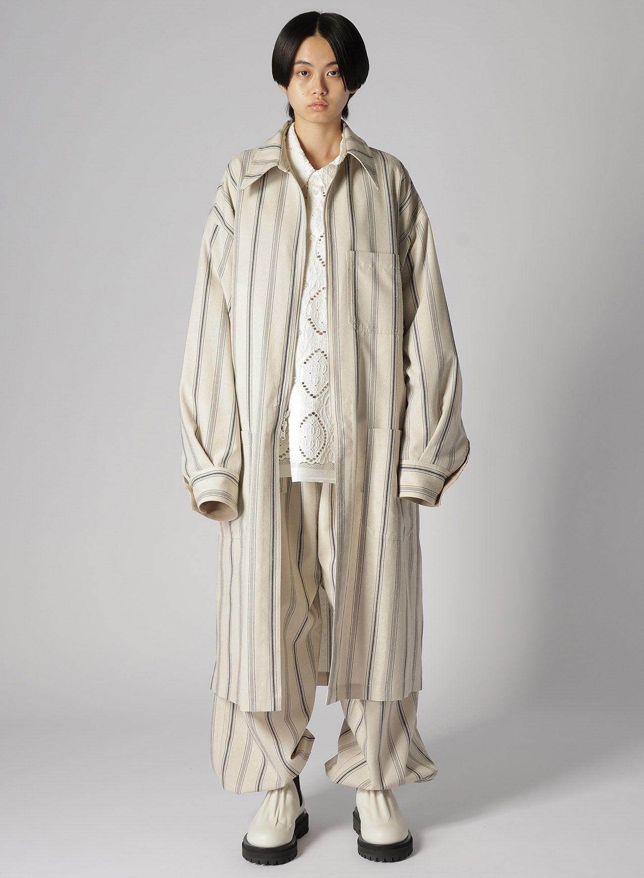 HARD TWISTED COTTON SATIN REVERSIBLE COAT