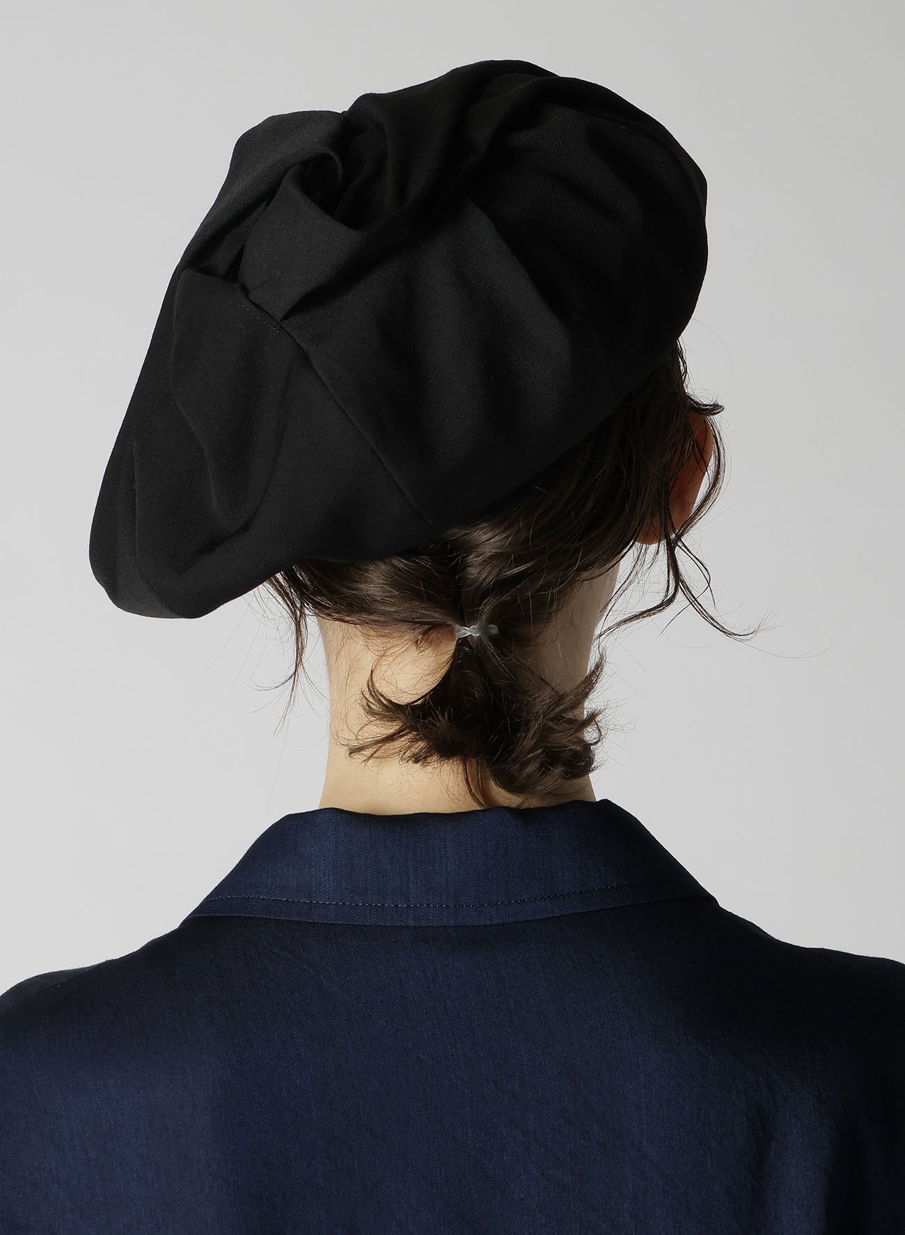 WOOL GABARDINE CROSS BERET