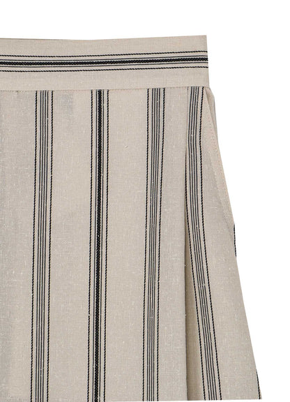 HARD TWISTED STRIPE PLEATED PANTS