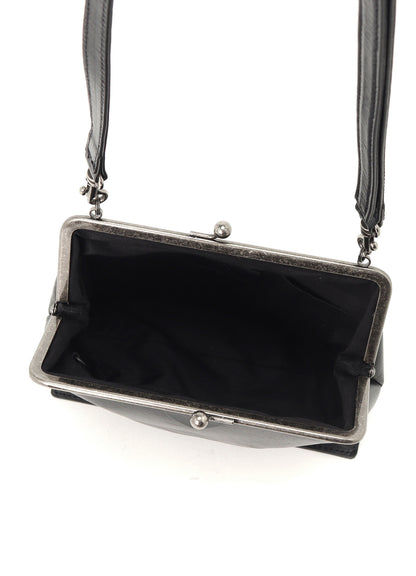 MATTE SMOOTH LEATHER METAL CLASP POCHETTE