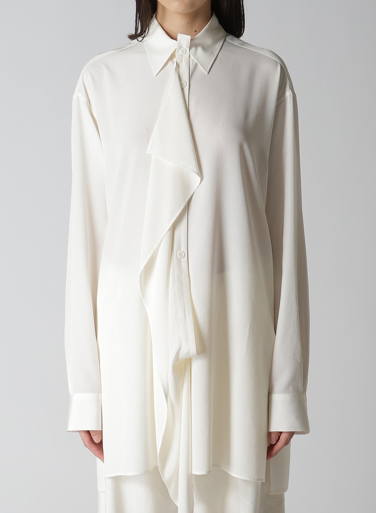 【12/13 12:00(JST) Release】CREPE de CHINE CLOTH PLACKET BLOUSE