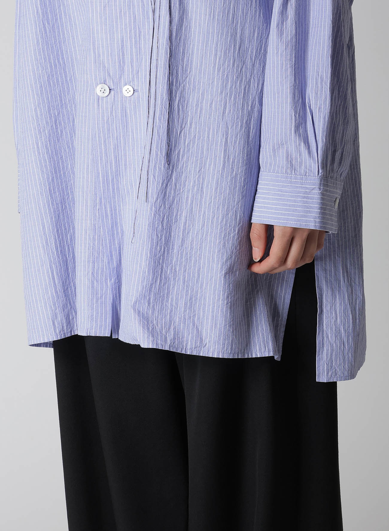 【12/13 12:00(JST) Release】STRIPE COTTON DOUBLED LEFT FRONT BLOUSE