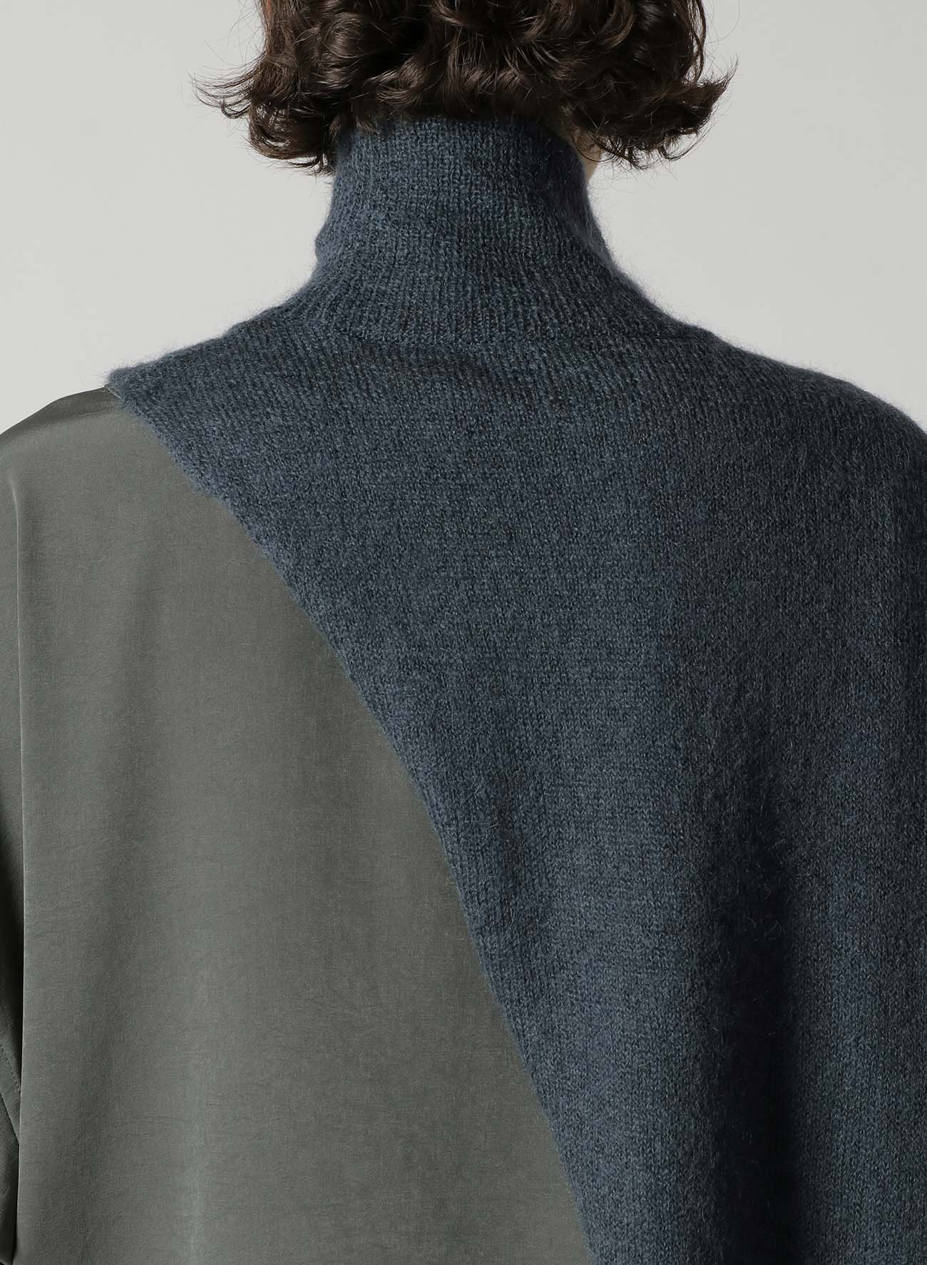 MOHAIR BLEND TURTLENECK