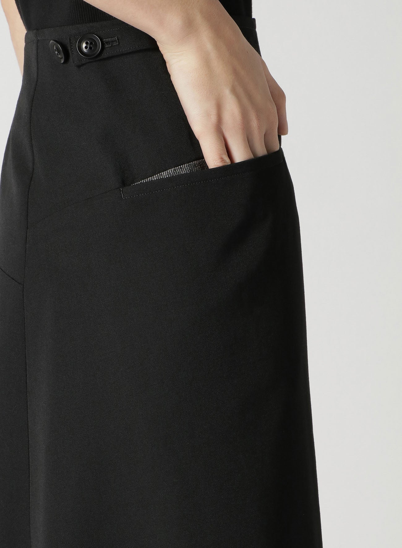 WOOL GABARDINE FLARED SKIRT WITH GUSSETS