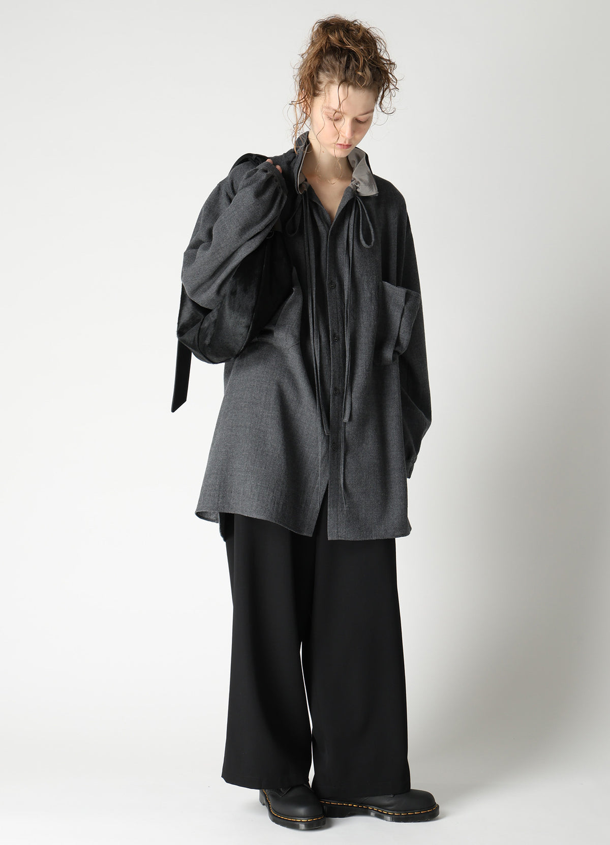 WOOL VIYELLA GATHER COLLAR BLOUSE