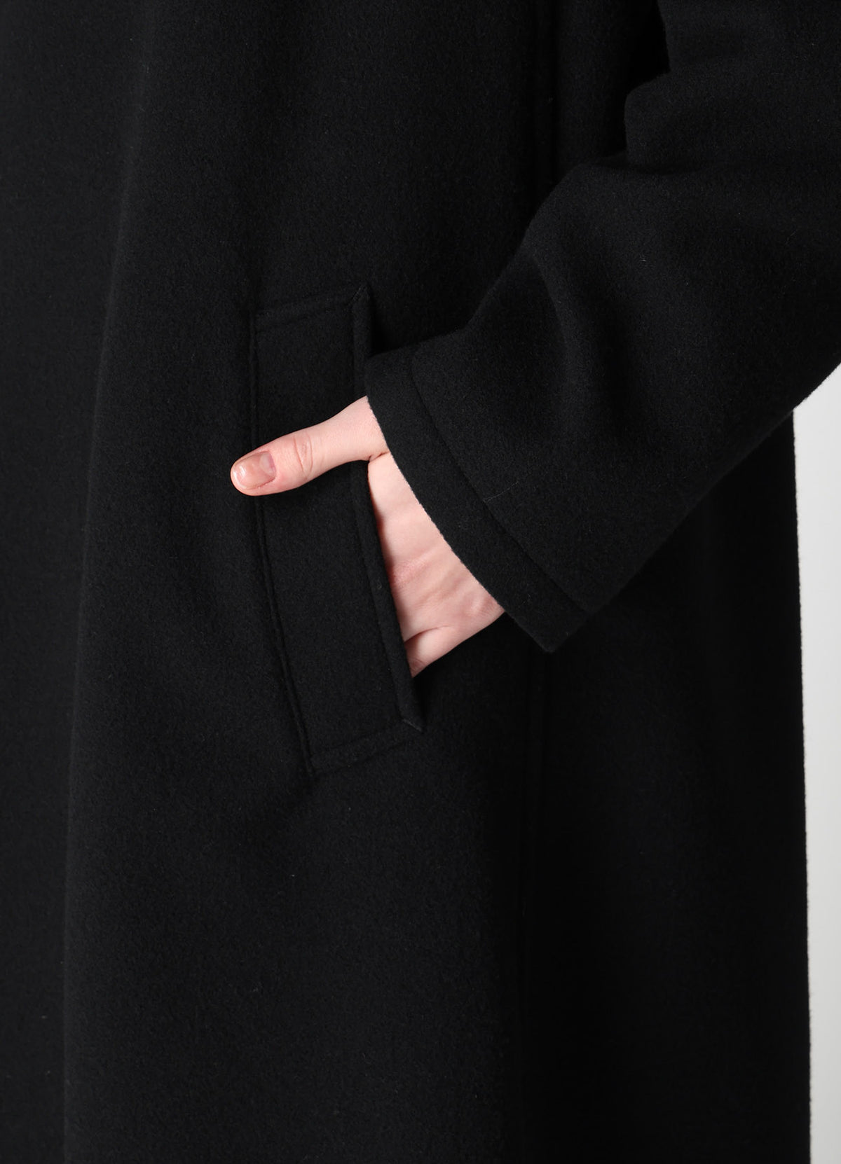AIRY MOSSER DESIGN SLEEVE COAT