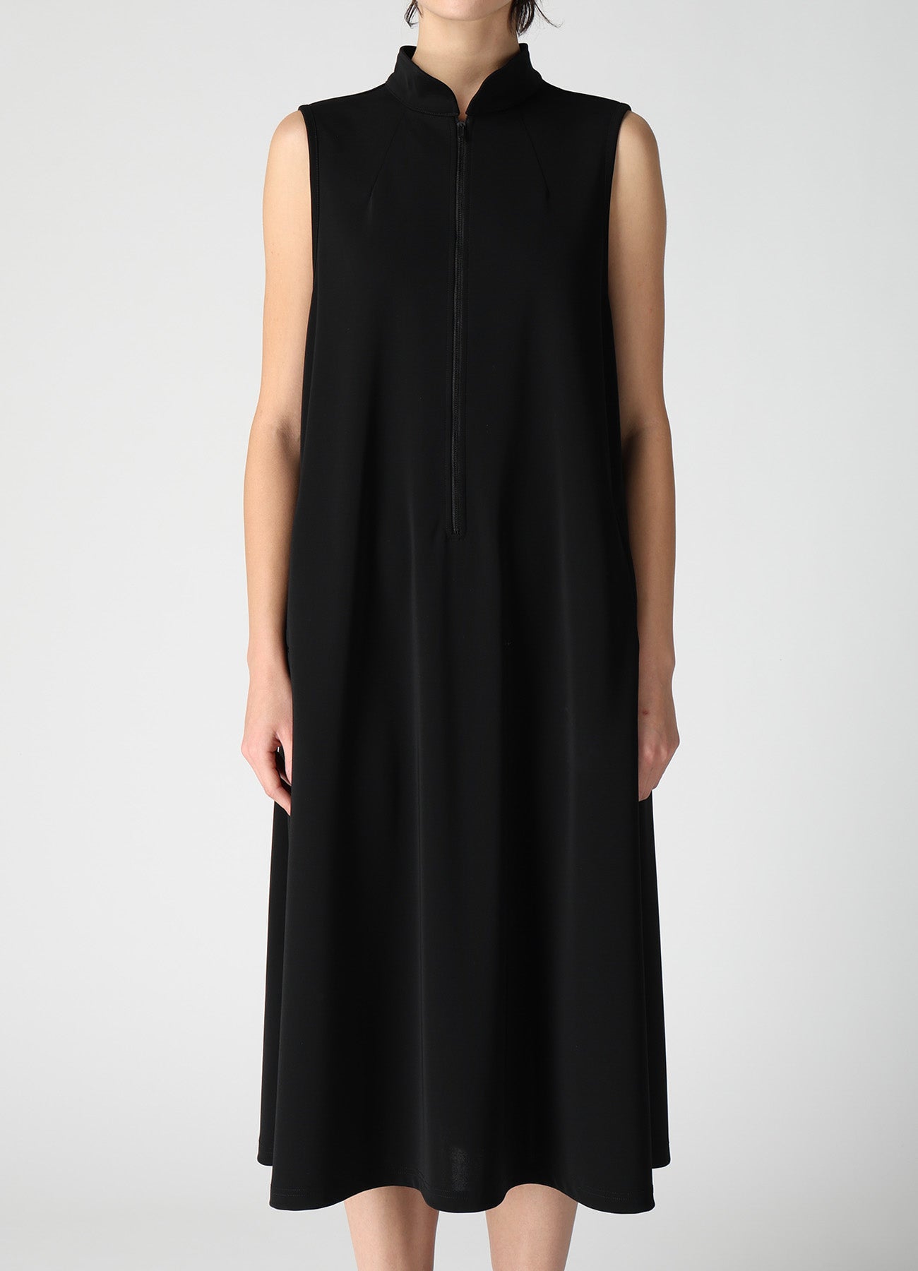 TA/PE STRETCH JERSEY STAND COLLAR DRESS