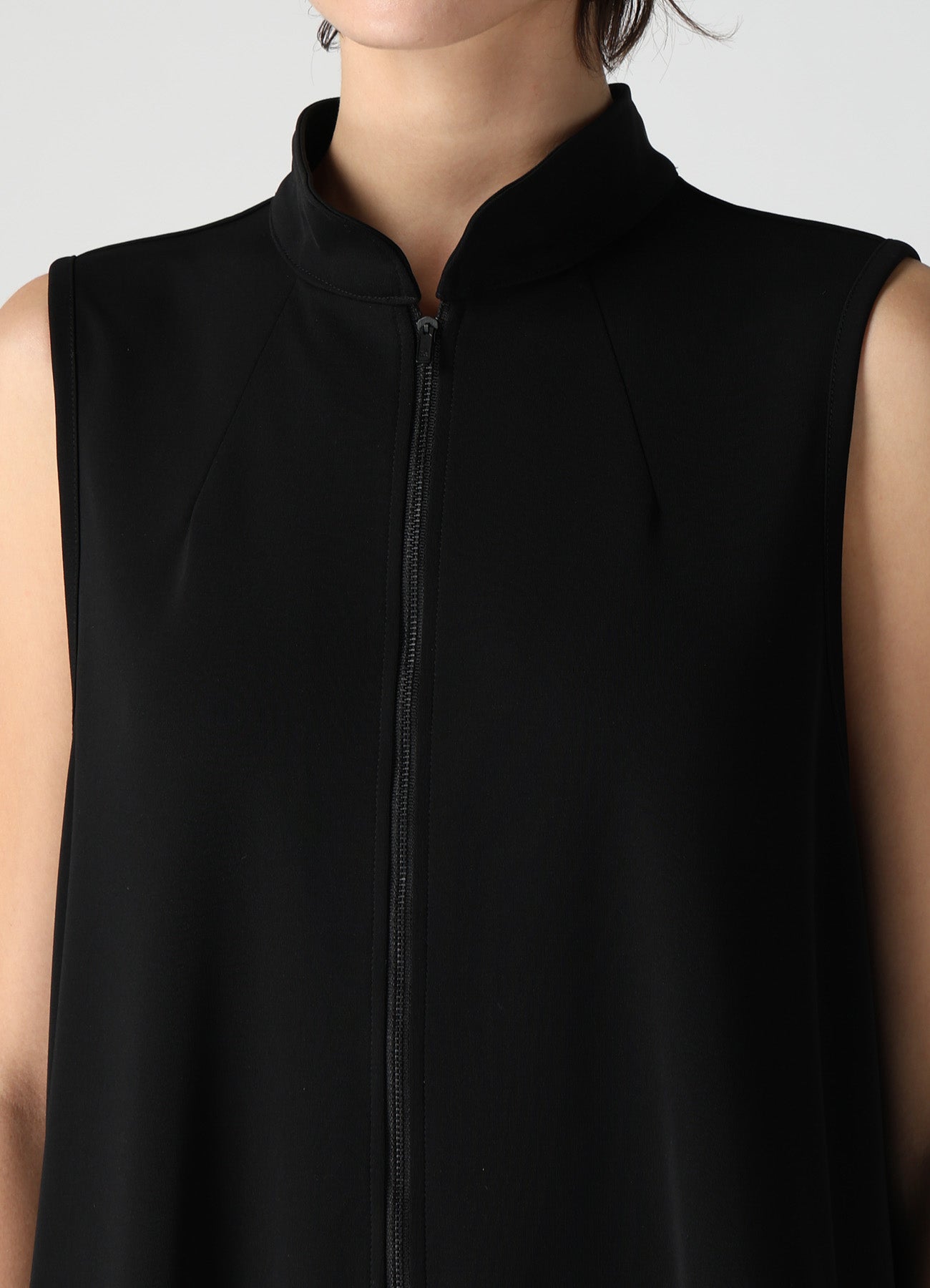 TA/PE STRETCH JERSEY STAND COLLAR DRESS
