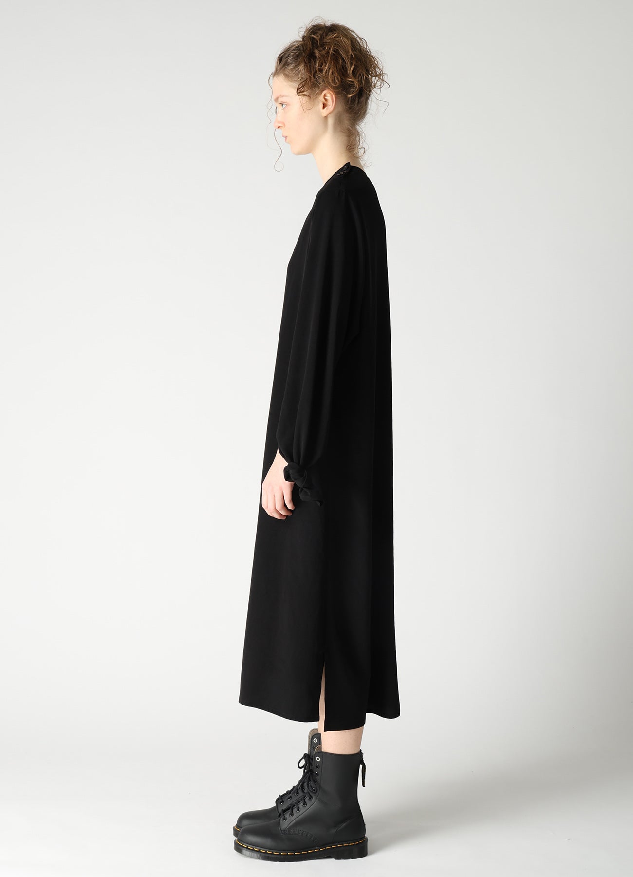 TA/PE CREPE DE CHINE KNOT SLEEVE DRESS