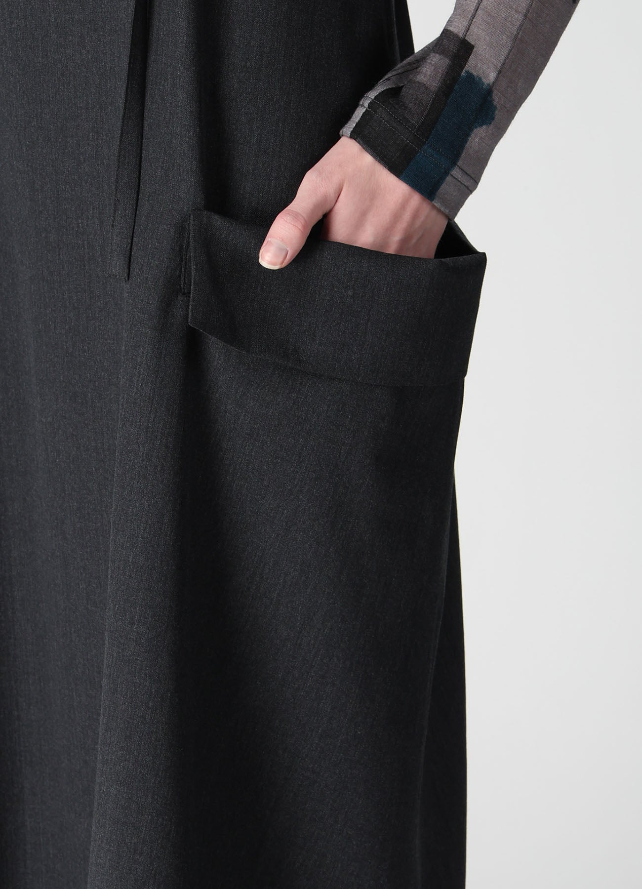 WOOL GABARDINE SIDE FLAP DRESS