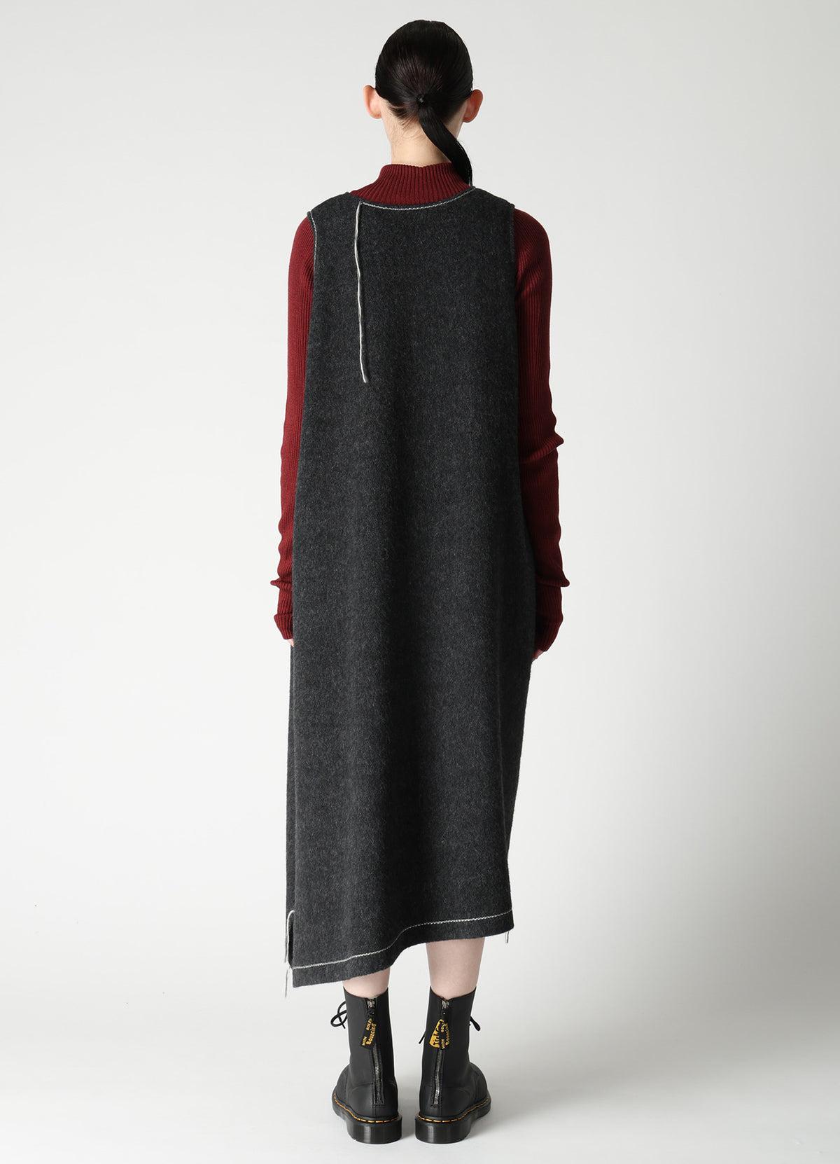 LIGHT SHAGGY BIG STITCH SLEEVELESS DRESS