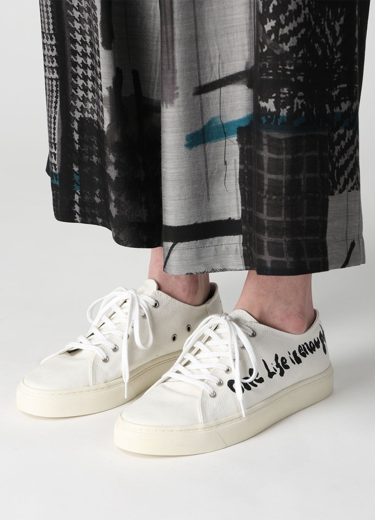 "ONE LIFE" COTTON CANVAS LOW-CUT SNEAKER