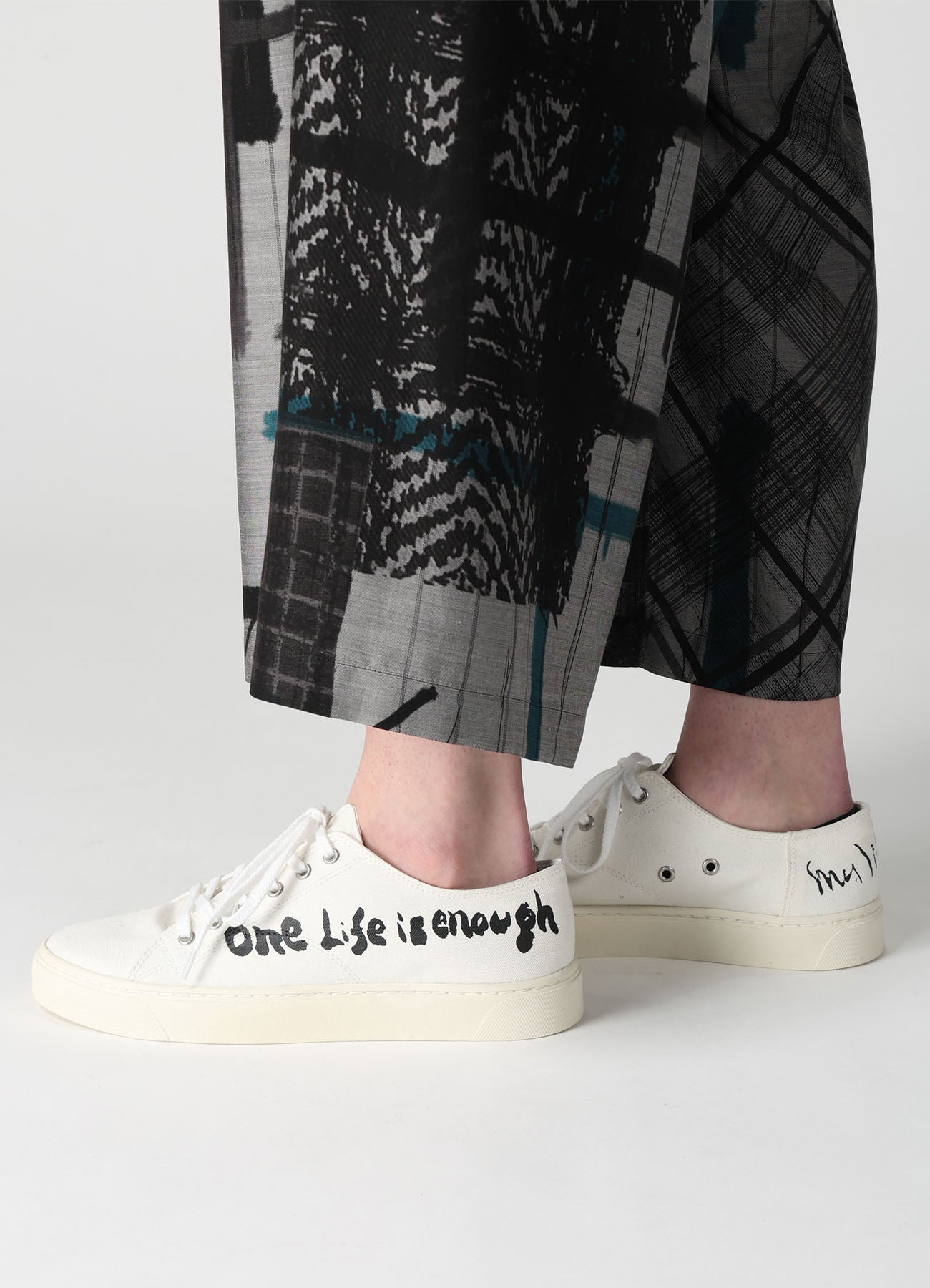 "ONE LIFE" COTTON CANVAS LOW-CUT SNEAKER