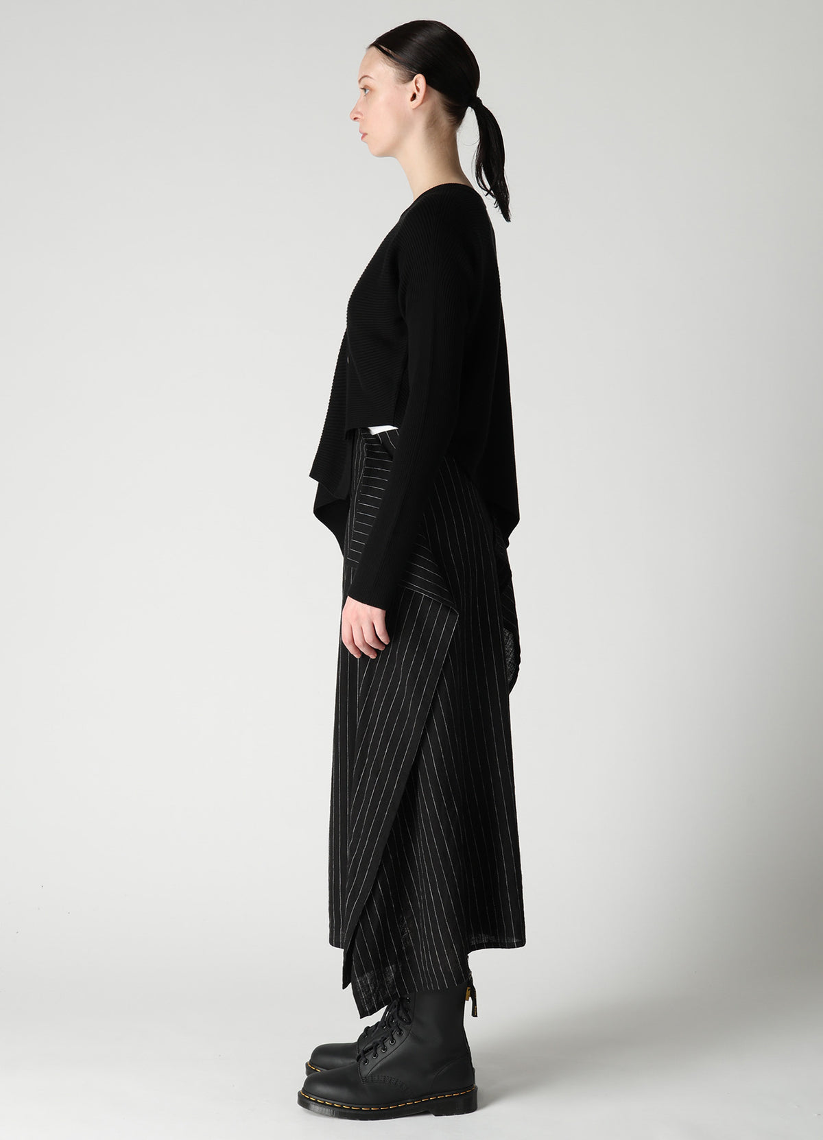 COTTON BLEND CROPPED ASYMMETRIC RIB KNIT