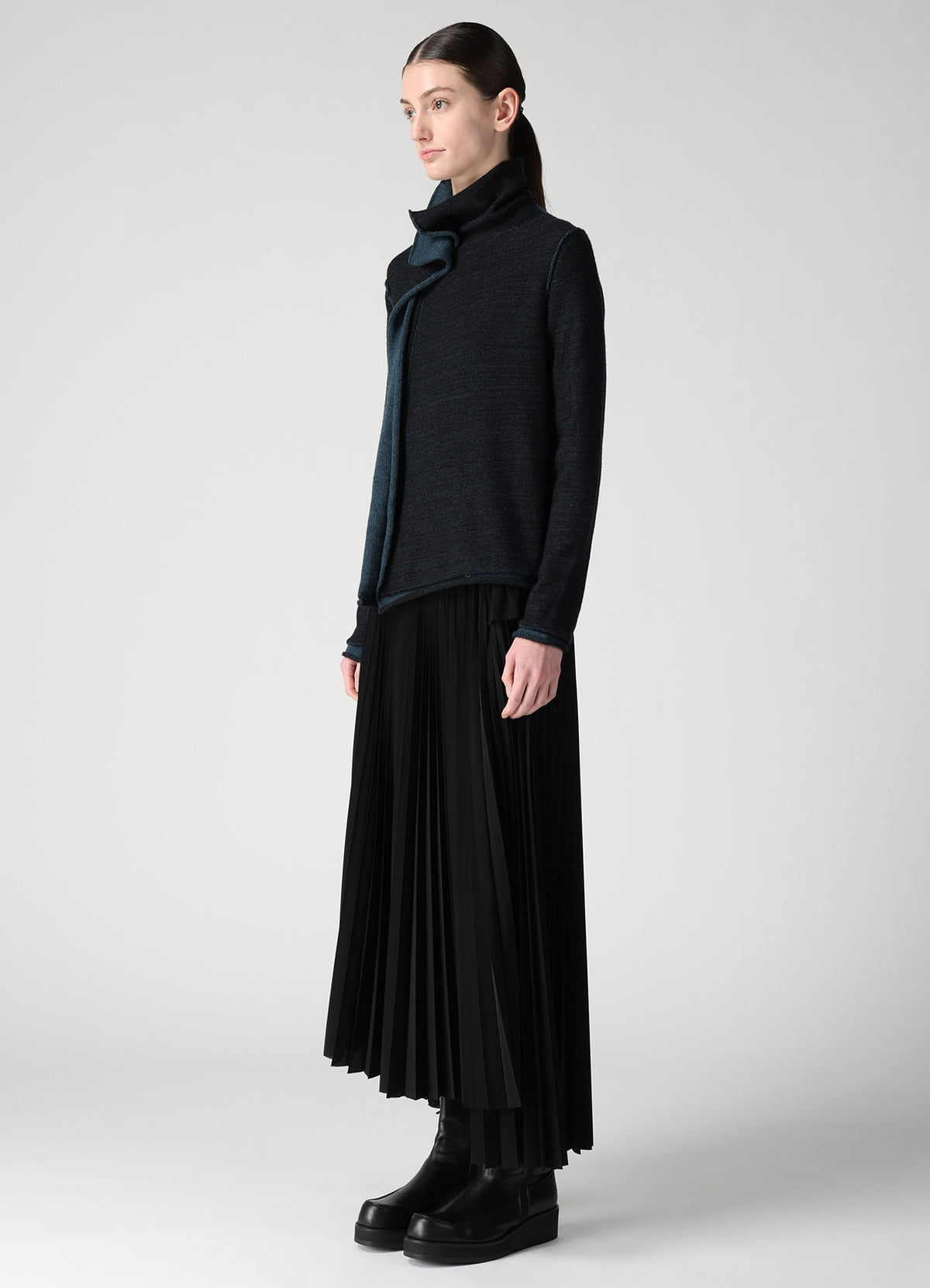 JERSEY PLATING HIGH NECK PULLOVER