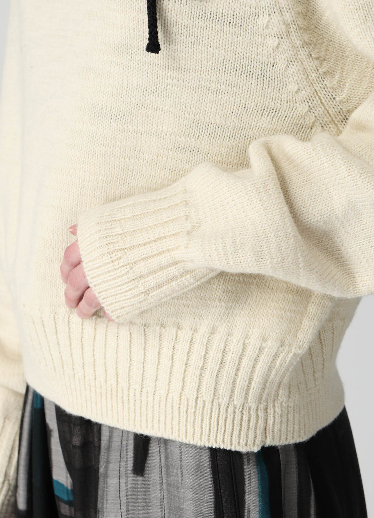 JERSEY TOGGLE BUTTON PULLOVER