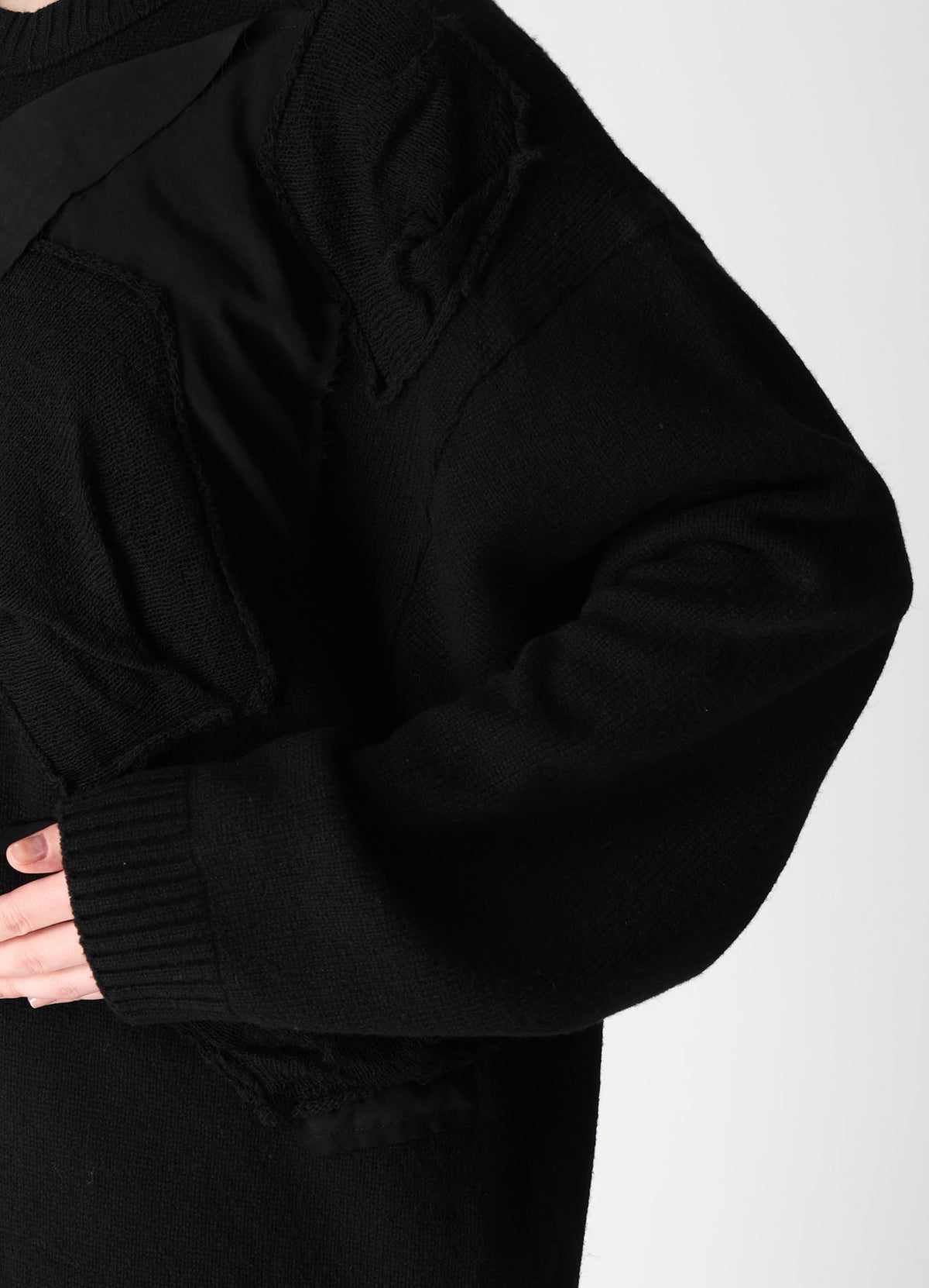 7G JERSEY PATCH APPLIQUE KNIT PULLOVER