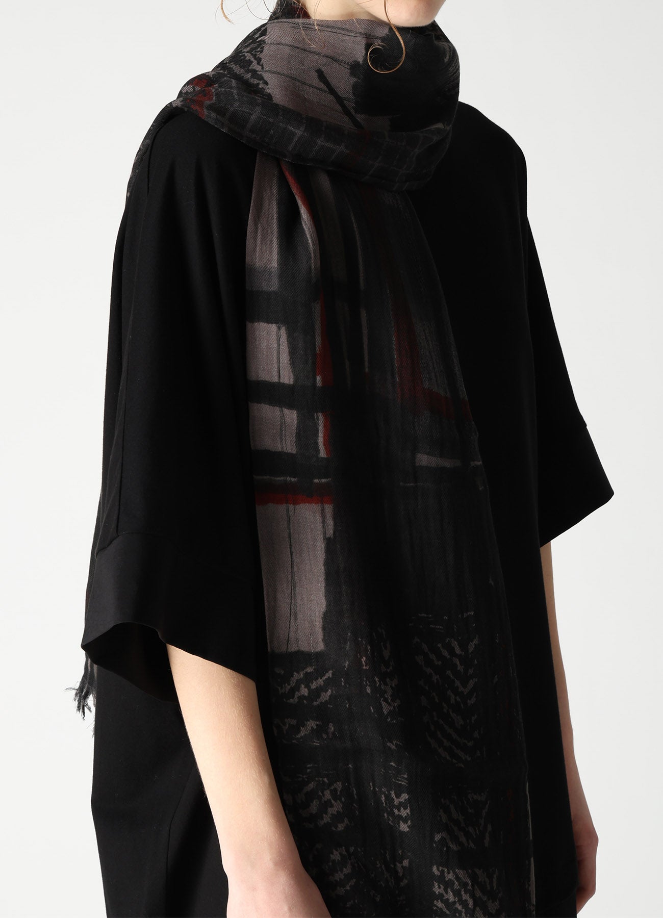 RAYON CASHMERE PRINT SCARF