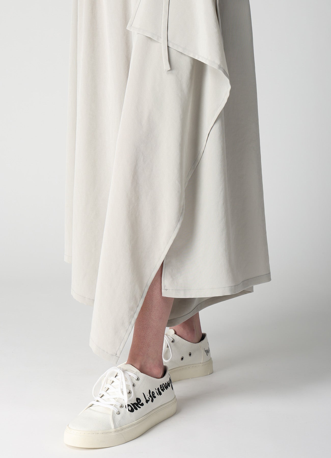 TA/PE CREPE DE CHINE SLIT GATHER PANTS