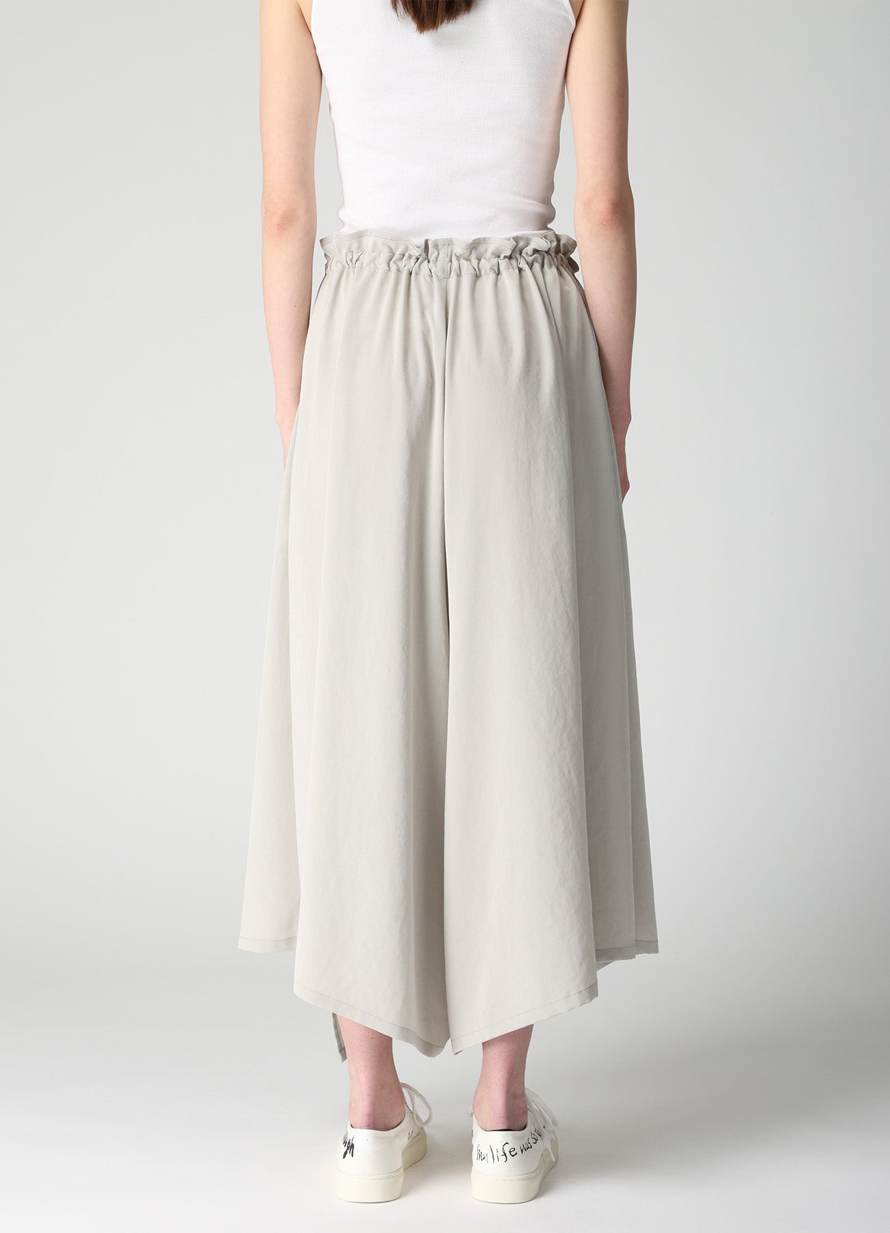 TA/PE CREPE DE CHINE SLIT GATHER PANTS – THE SHOP YOHJI YAMAMOTO