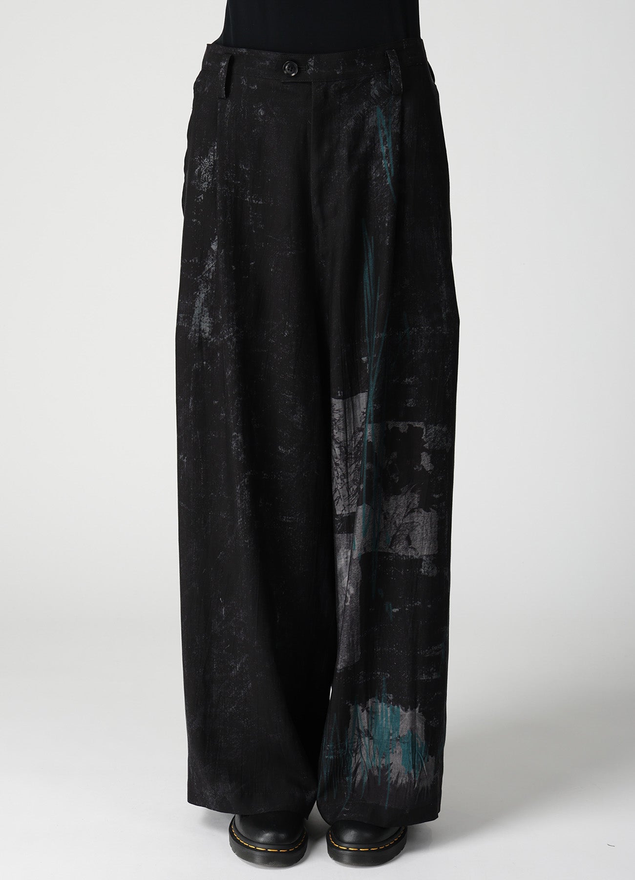 CUPRO DUNGAREE TWILL TUCK LOOSE WIDE PANTS