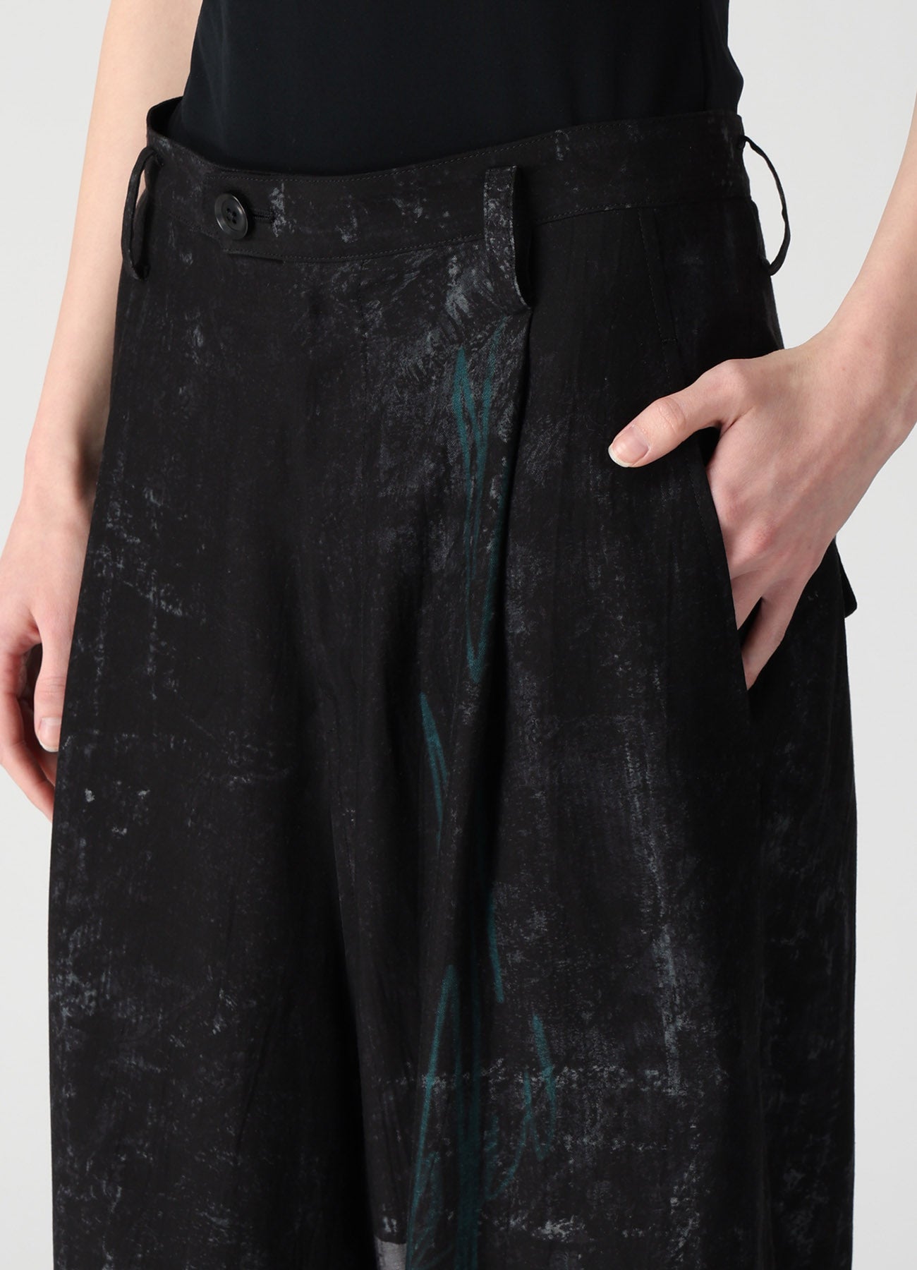 CUPRO DUNGAREE TWILL TUCK LOOSE WIDE PANTS