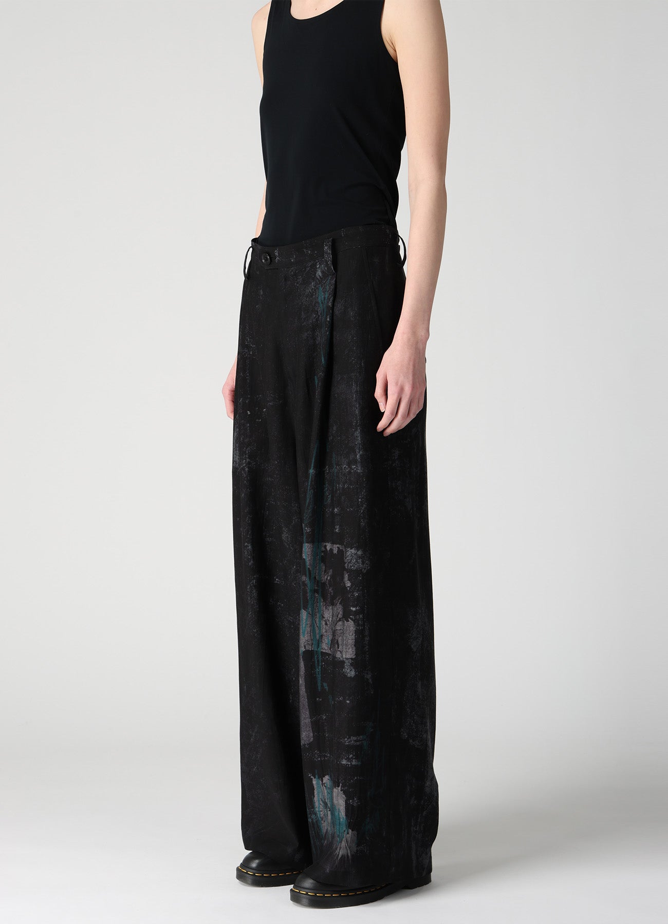 CUPRO DUNGAREE TWILL TUCK LOOSE WIDE PANTS