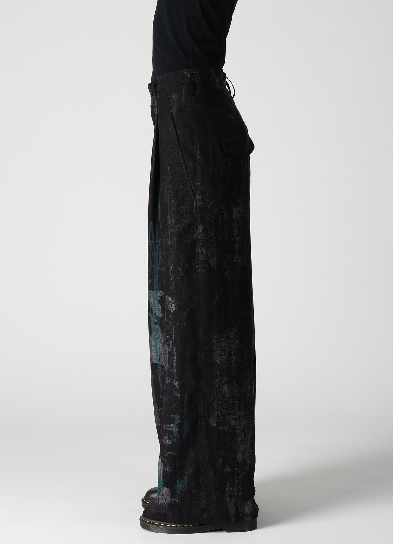 CUPRO DUNGAREE TWILL TUCK LOOSE WIDE PANTS