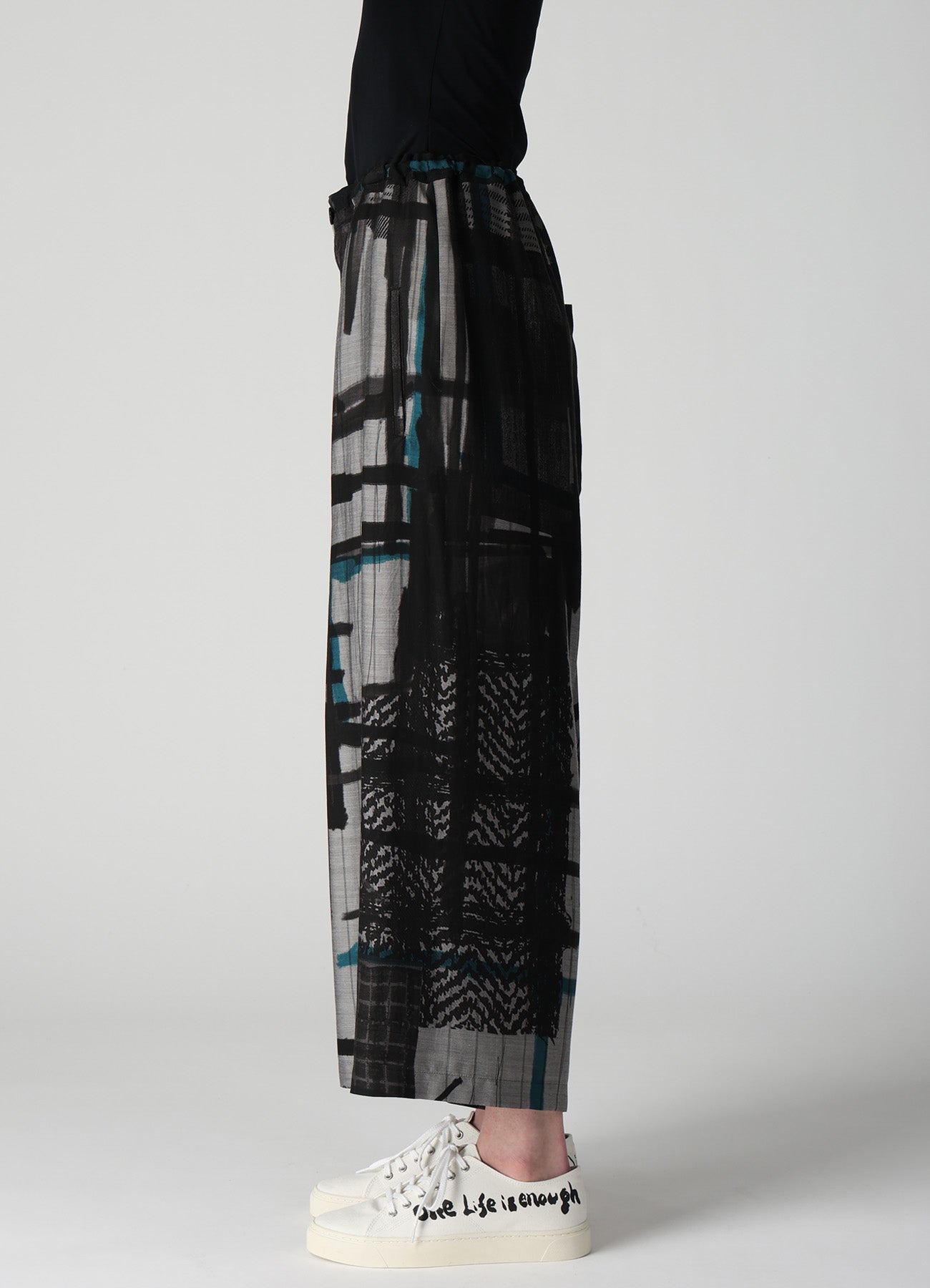 CU/DUNGAREE TWILL PLAID PRINT FRONT TUCK WIDE PANTS