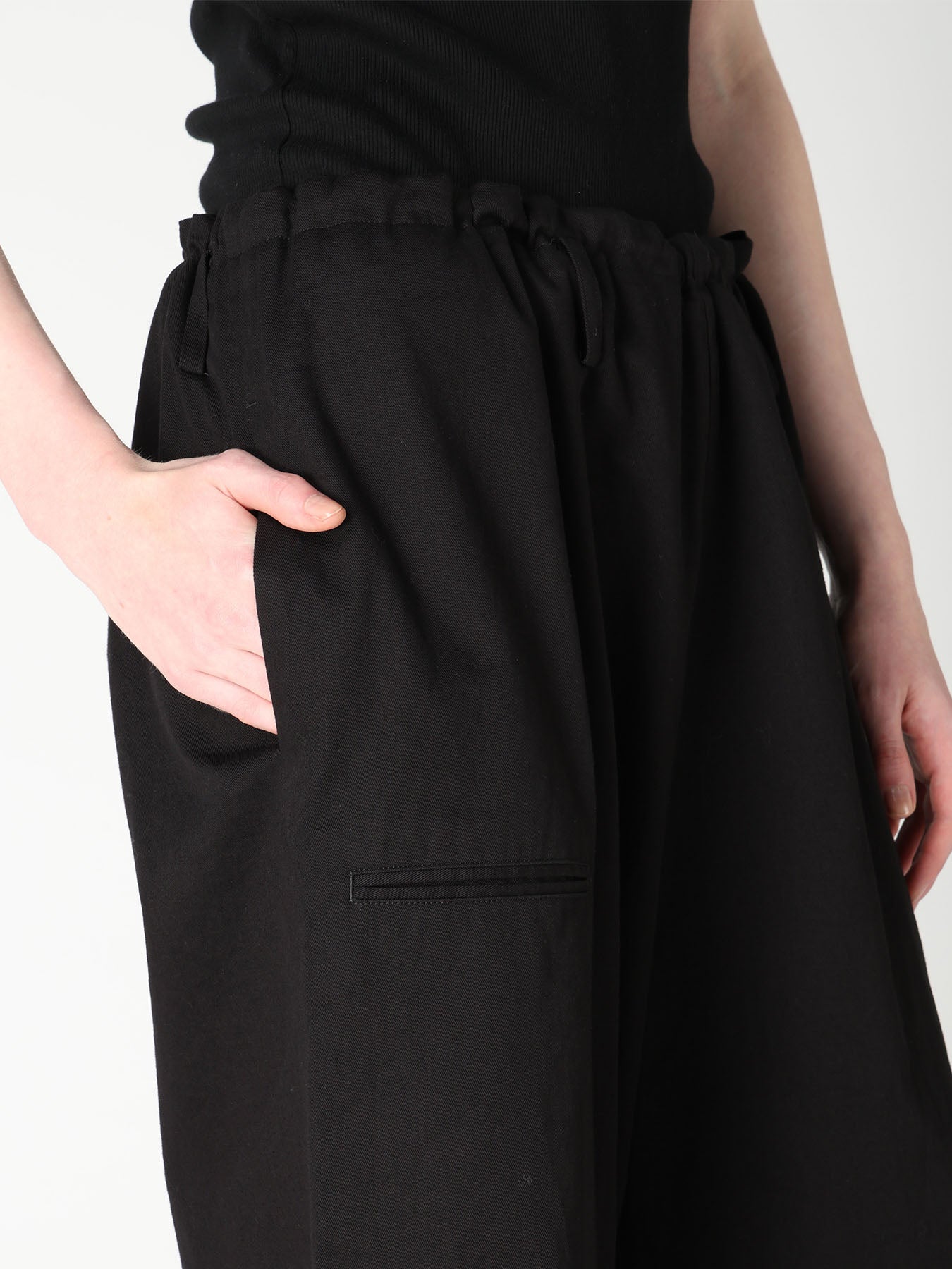 [Y's BORN PRODUCT] 3/4 LENGTH STRING PANTS