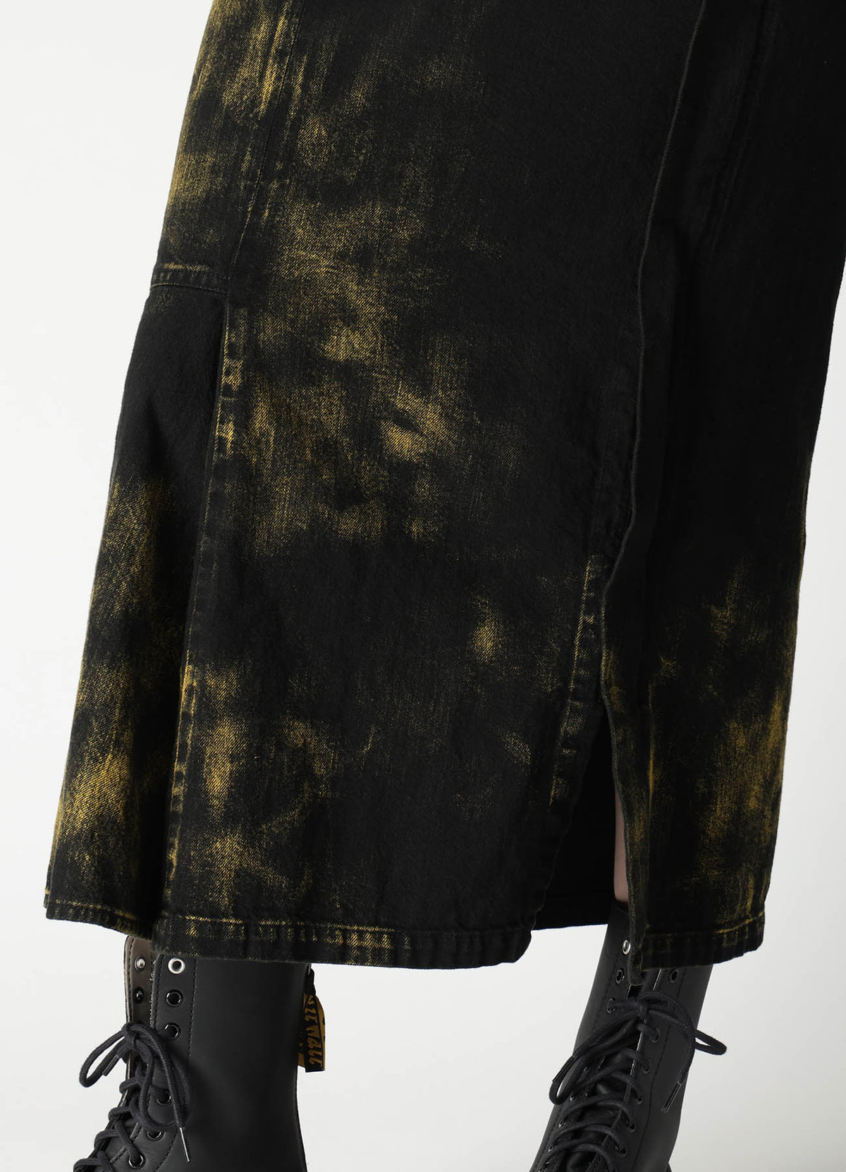 8OZ DENIM BLEACHED OVERDYE FLARE SKIRT