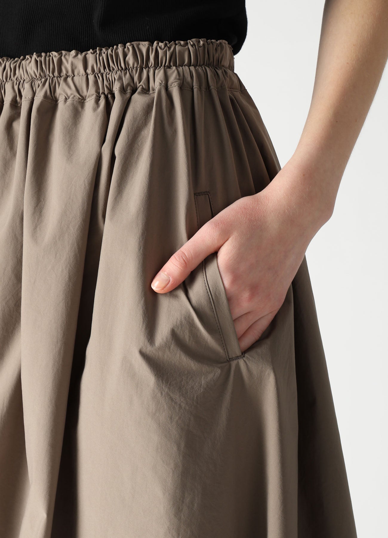 POLYESTER TYPEWRITER CIRCLE GATHER SKIRT
