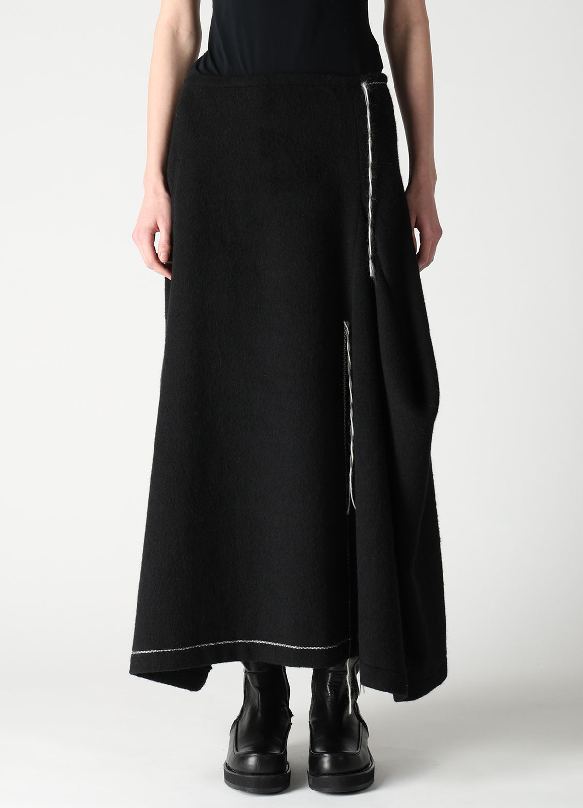 LIGHT SHAGGY BIG STITCH FLARE SKIRT