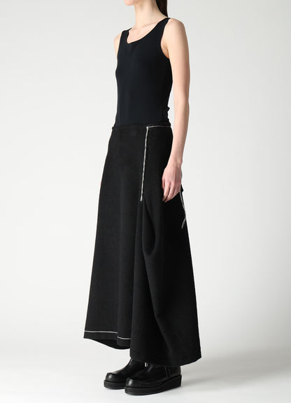 LIGHT SHAGGY BIG STITCH FLARE SKIRT