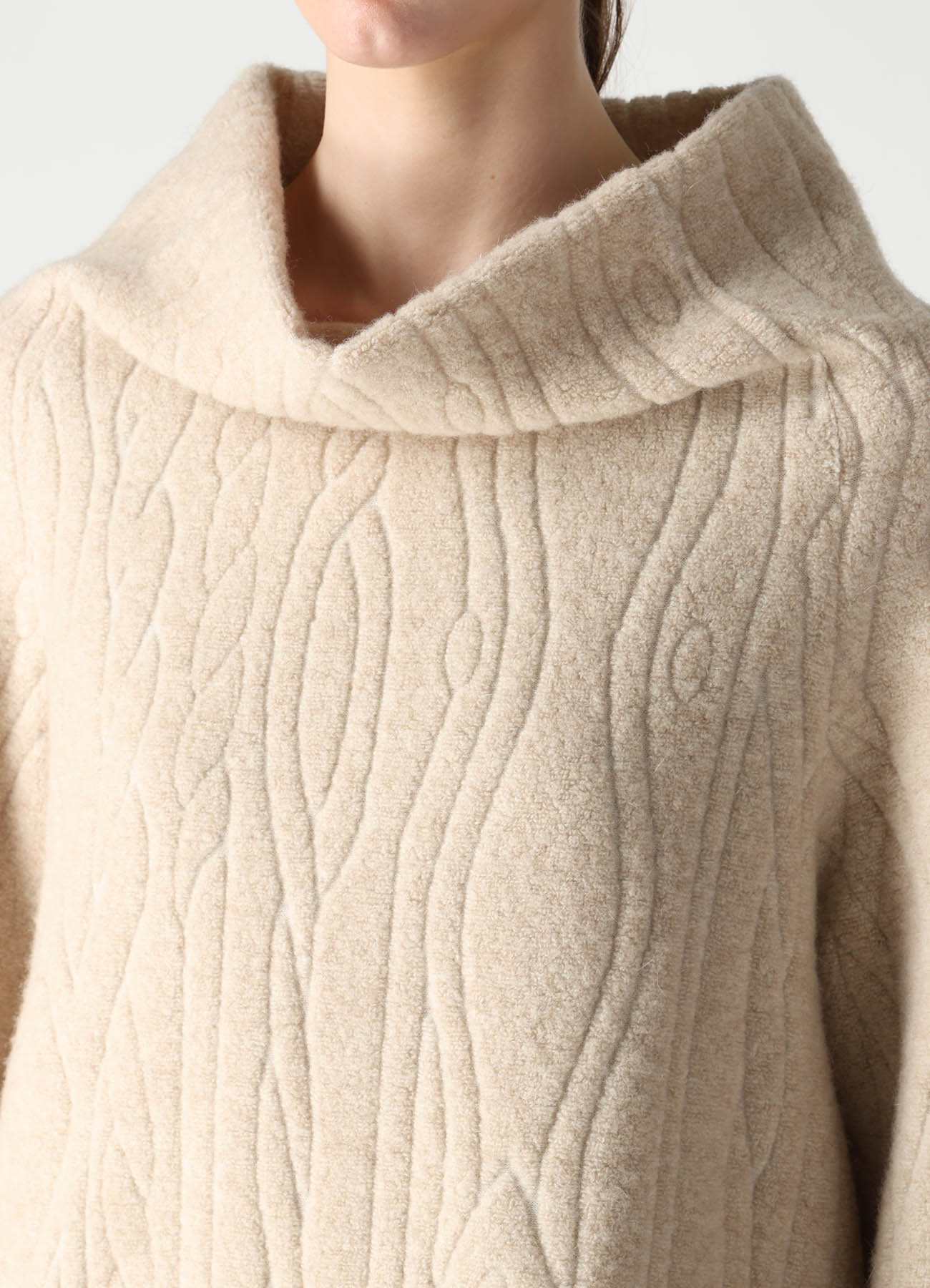 CABLE PILE JACQUARD MID LENGTH RAGLAN T-SHIRTS – THE SHOP YOHJI