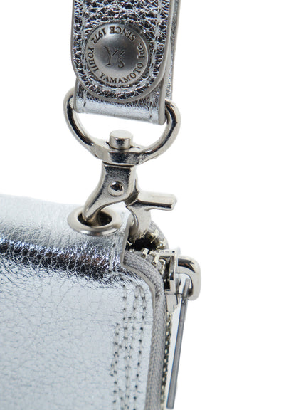 SEMI MATTE LEATHER RANDOM STITCH KEY CASE