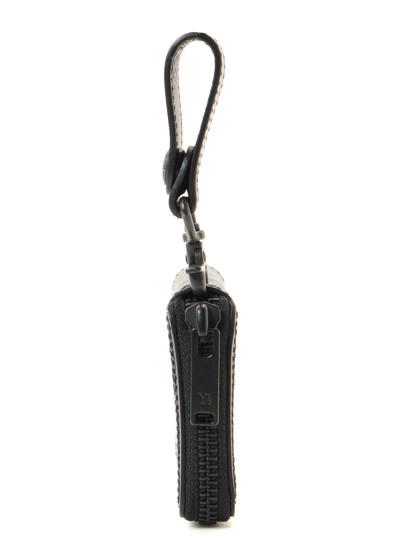 SEMI MATTE LEATHER RANDOM STITCH KEY CASE